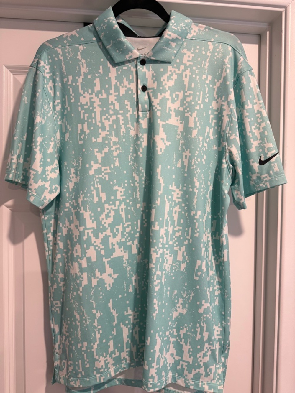 Nike Men's Mint Digital Camo Polo